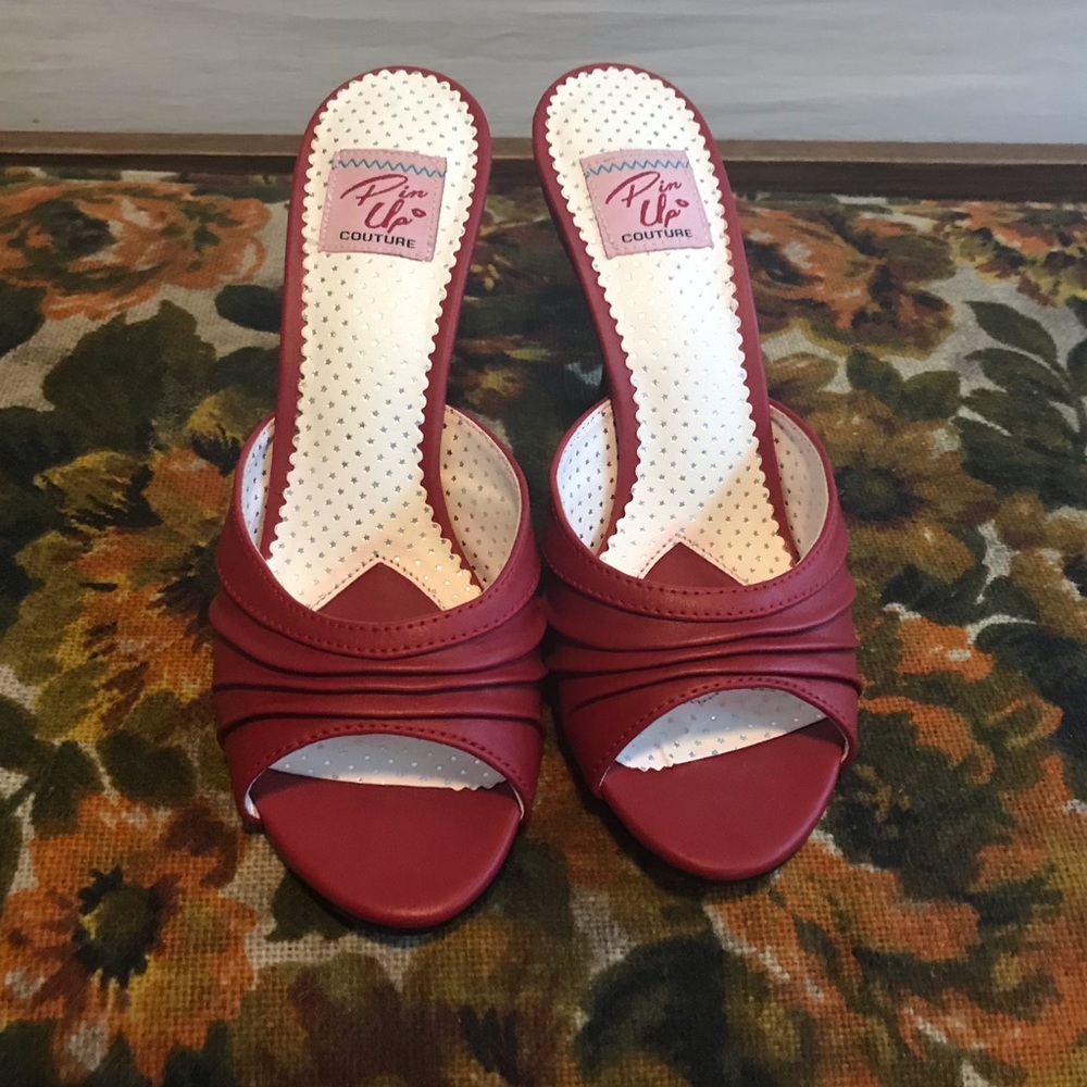 Almost new Pin Up Girl Couture Mule sandals!